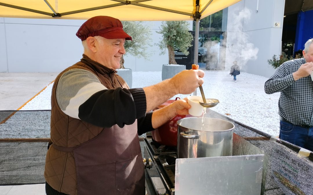 Cuina de carrer de la Toscana als mercats de Pedreguer i Jesús Pobre